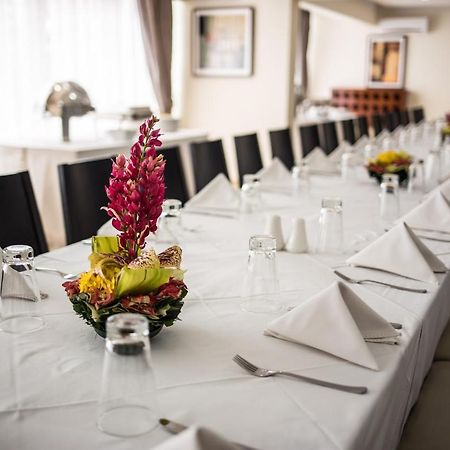 New Brookfields Hotel Freetown Eksteriør billede