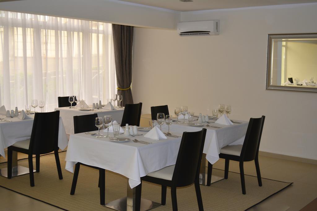 New Brookfields Hotel Freetown Eksteriør billede