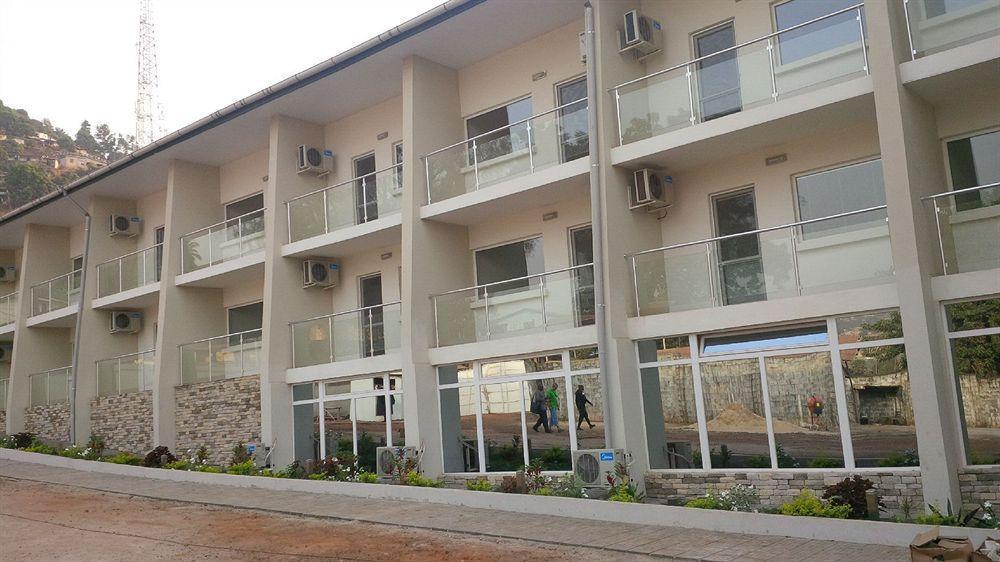 New Brookfields Hotel Freetown Eksteriør billede