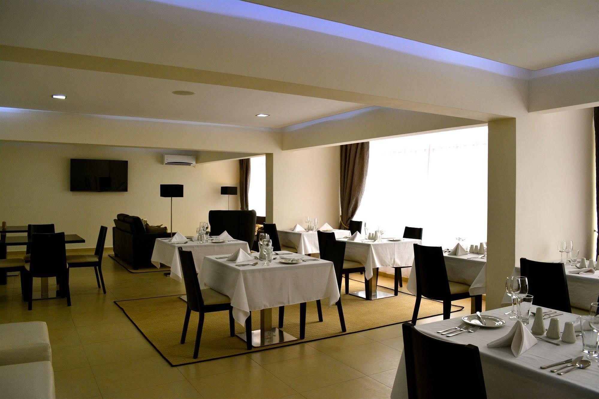 New Brookfields Hotel Freetown Eksteriør billede