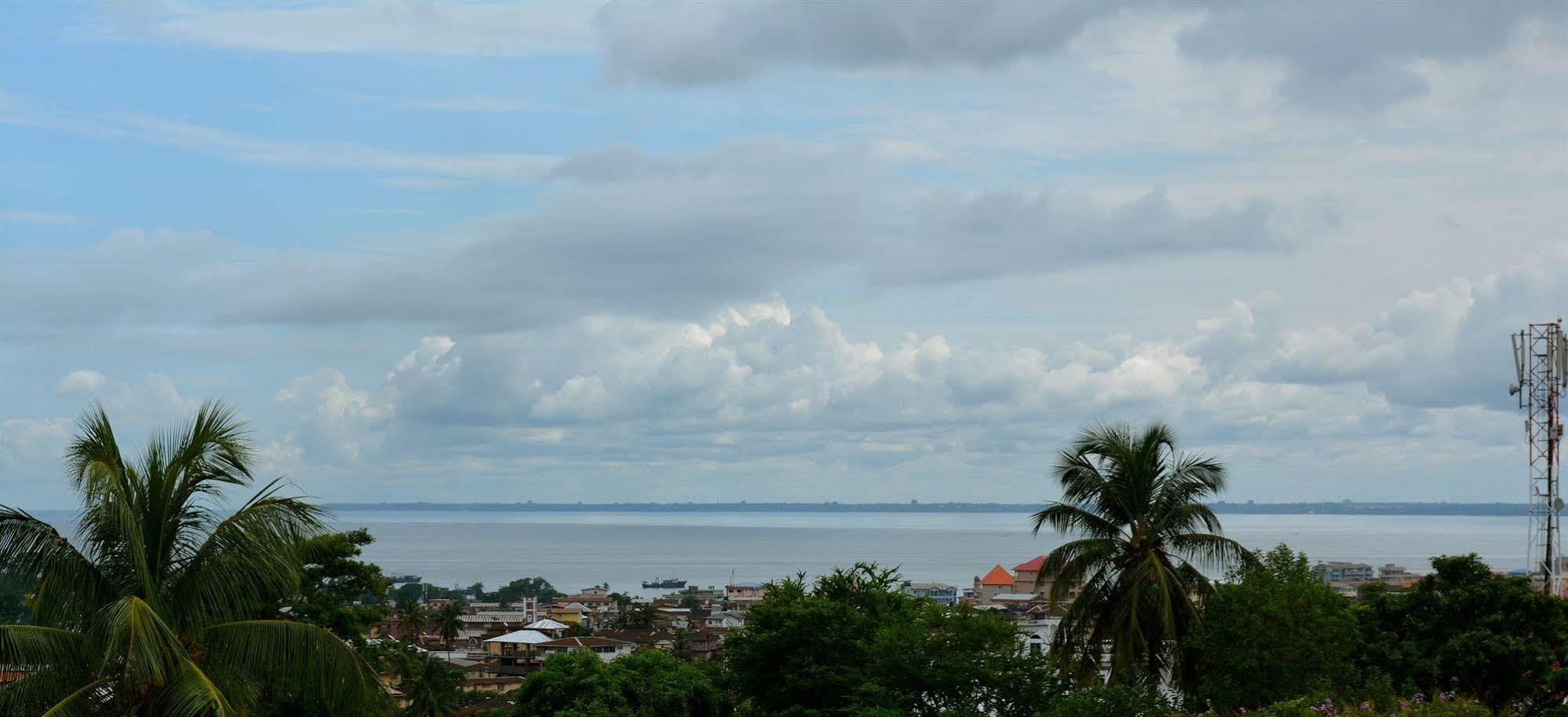 New Brookfields Hotel Freetown Eksteriør billede