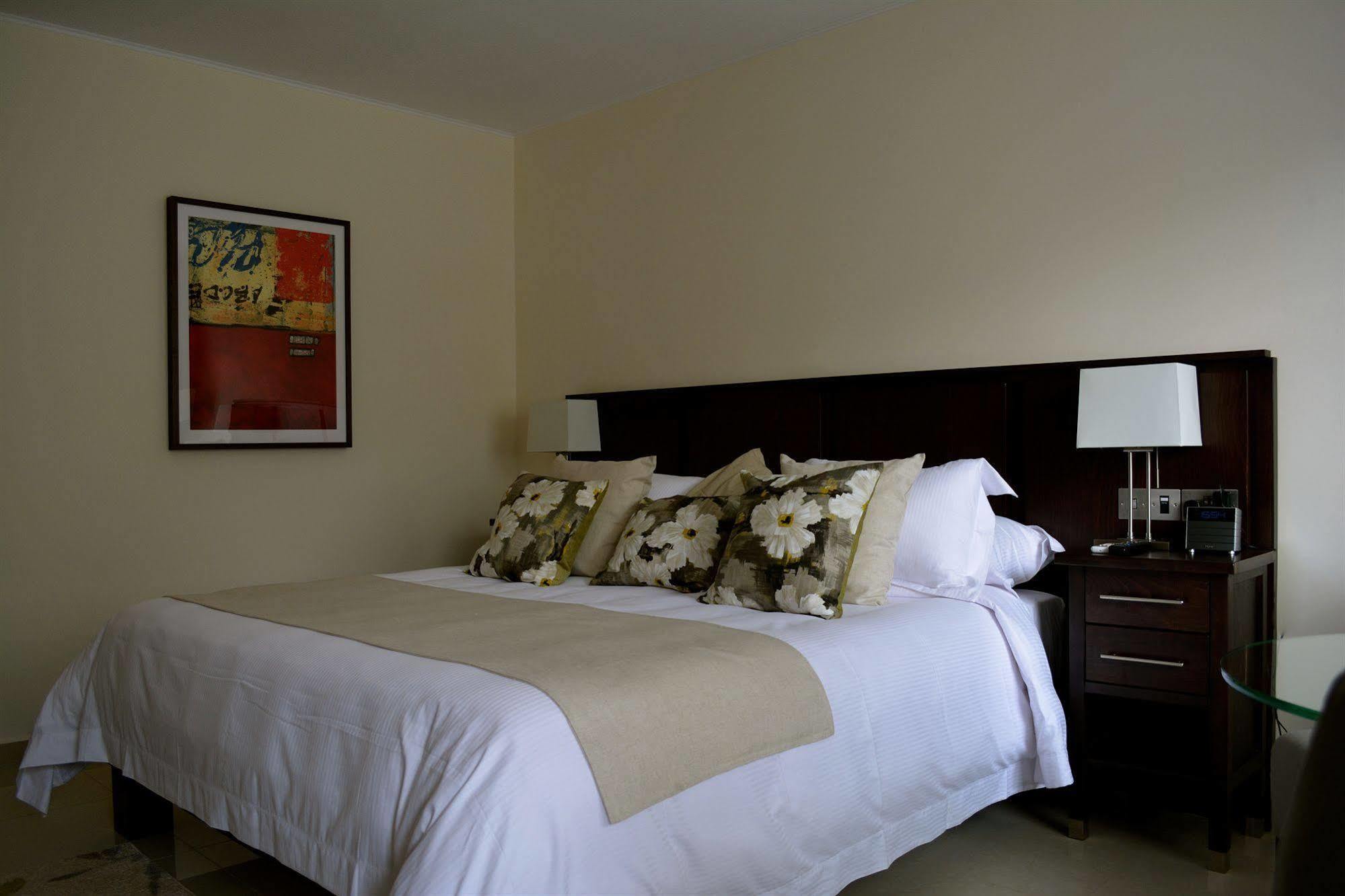 New Brookfields Hotel Freetown Eksteriør billede